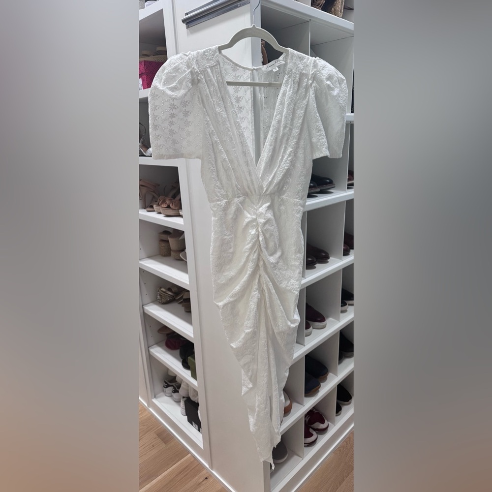 Chic White Ruched Midi Dress